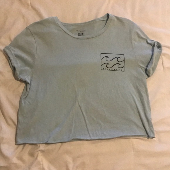 Billabong Tops - A light blue crop top form billabong